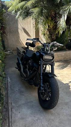 HARLEY-DAVIDSON SOFTAIL FAT BOB 107 